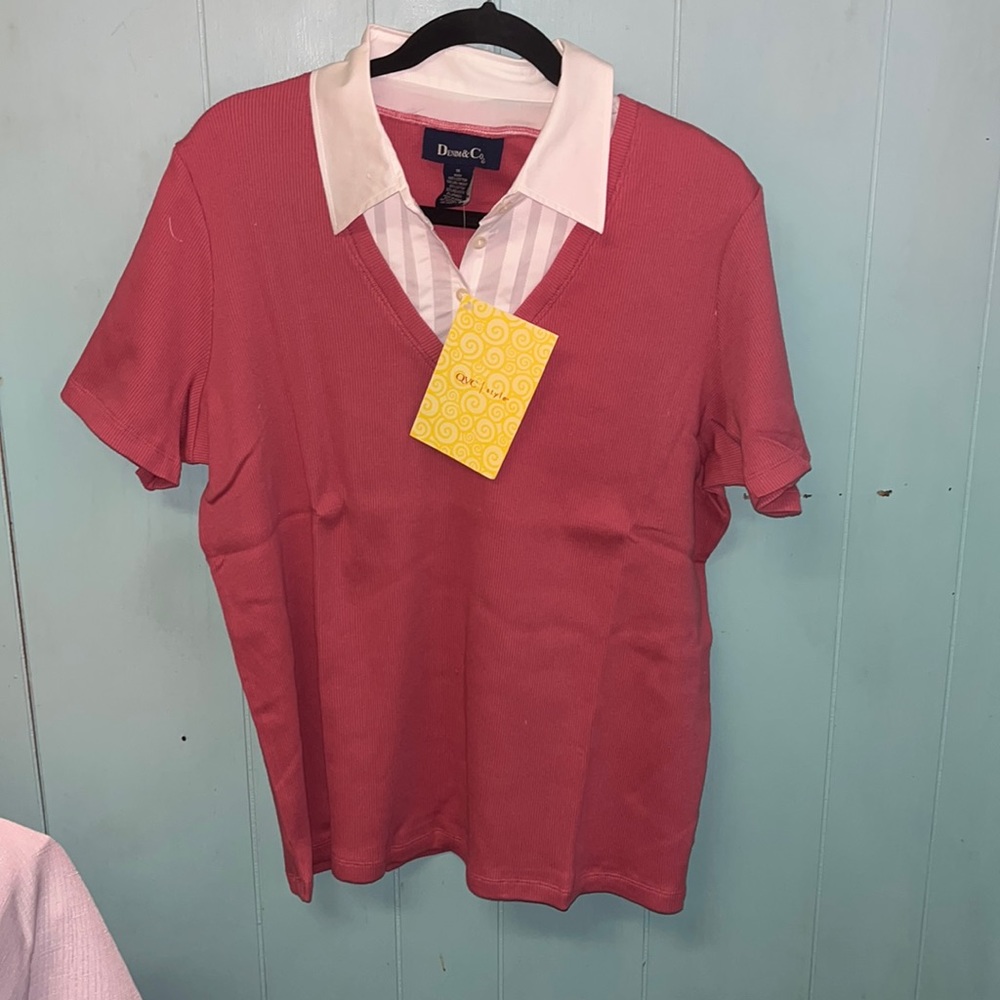 Denim & Company Woman’s Top